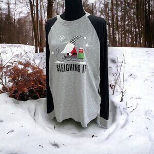 Family PJs Christmas Raglan Tee Adults M Long Sleeve 'Sleighing It' Graphic Cozy